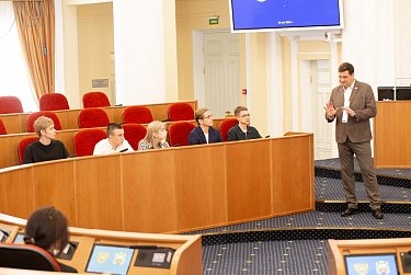 В Колонном зале голосовали студенты юракадемии